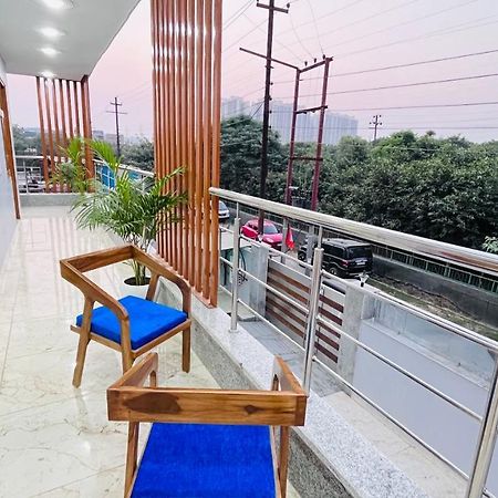 Hotel Areca Inn Noida Extension - Couple Friendly Local Ids Accepted Exterior photo