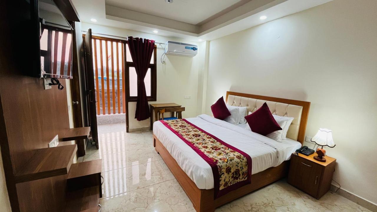 Hotel Areca Inn Noida Extension - Couple Friendly Local Ids Accepted Exterior photo