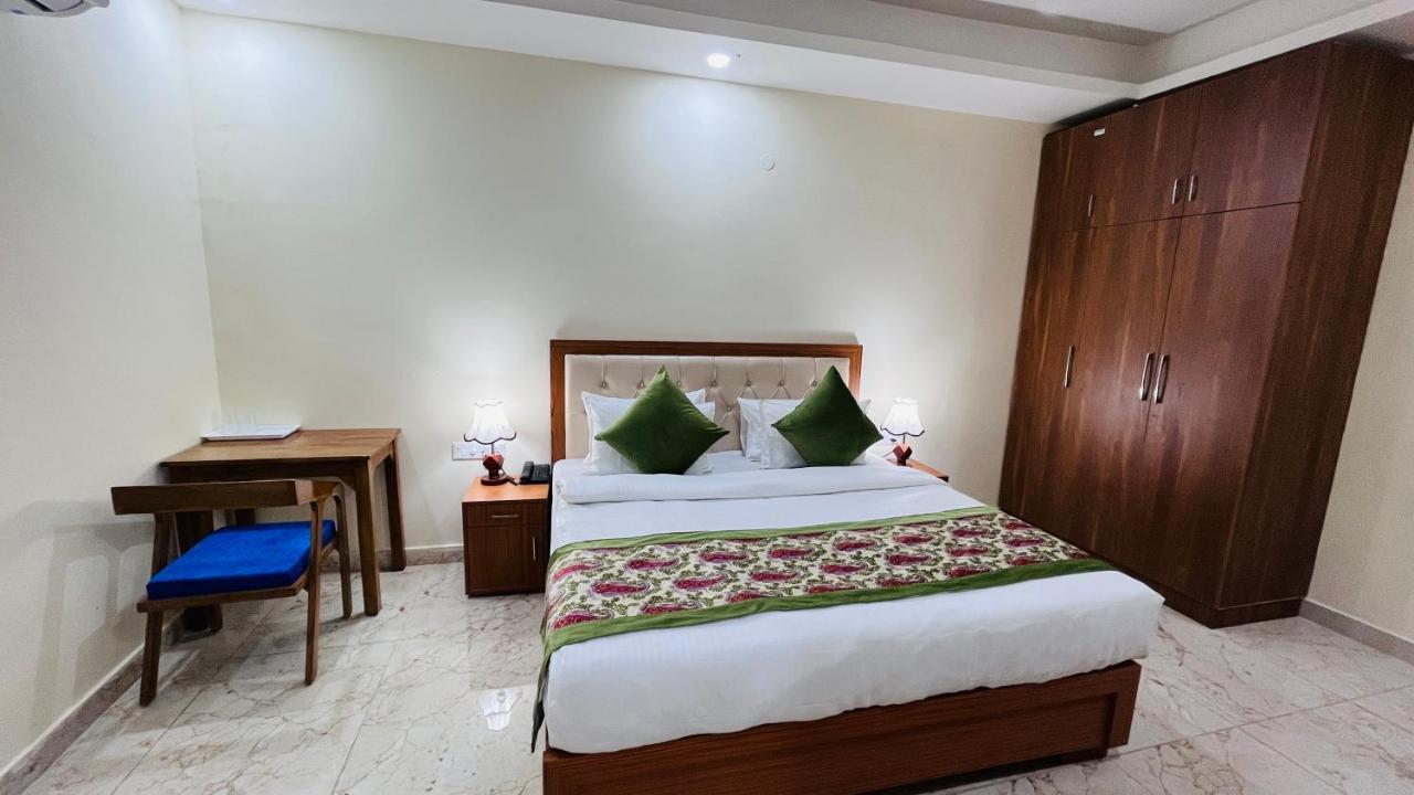 Hotel Areca Inn Noida Extension - Couple Friendly Local Ids Accepted Exterior photo