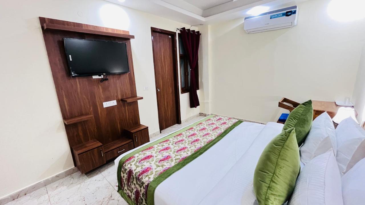 Hotel Areca Inn Noida Extension - Couple Friendly Local Ids Accepted Exterior photo